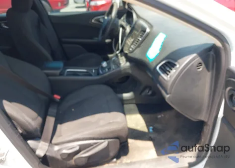 2015 Chrysler 200 Limited from USA, damaged, VIN 1C3CCCAB3FN687299